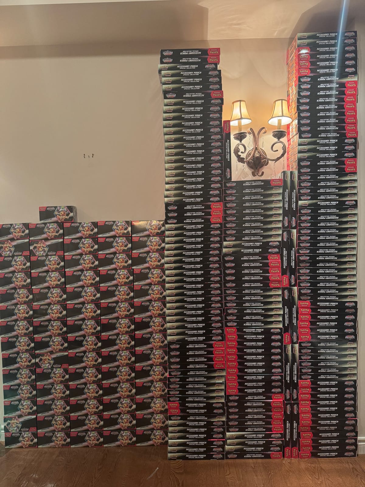 Prismatic collection wall